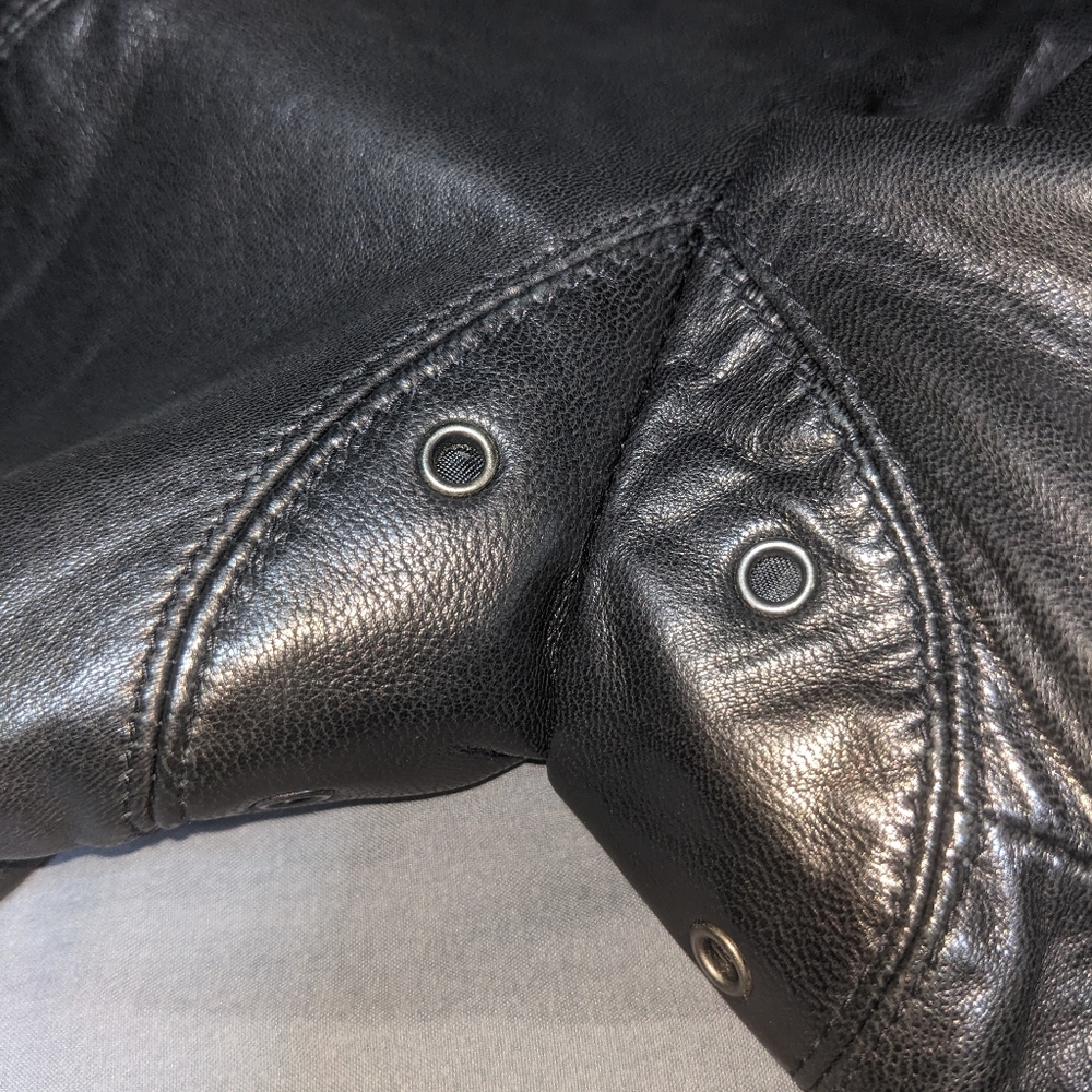 Cole Haan City | Black Lambskin Leather Vented Racer Jacket Women's Size M - Picture 7 of 7
